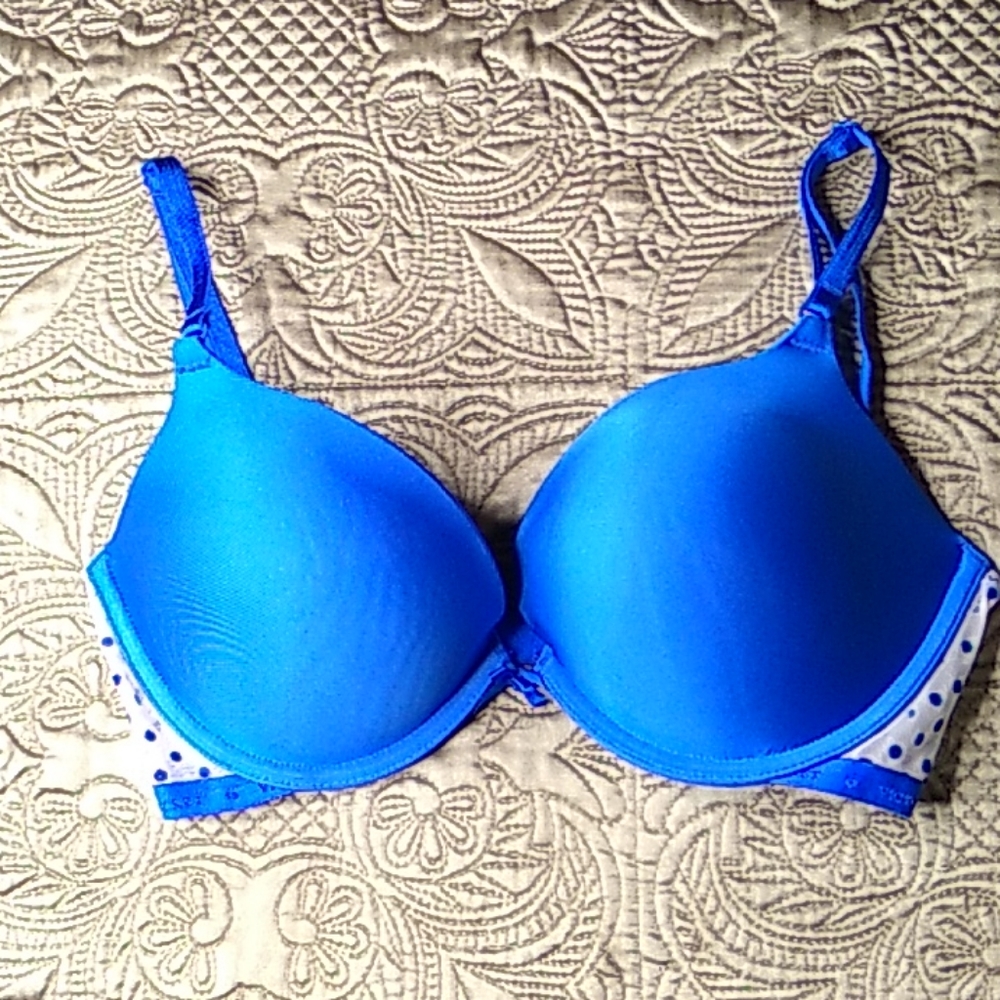 Victoria's Secret Bra blue with polka dots